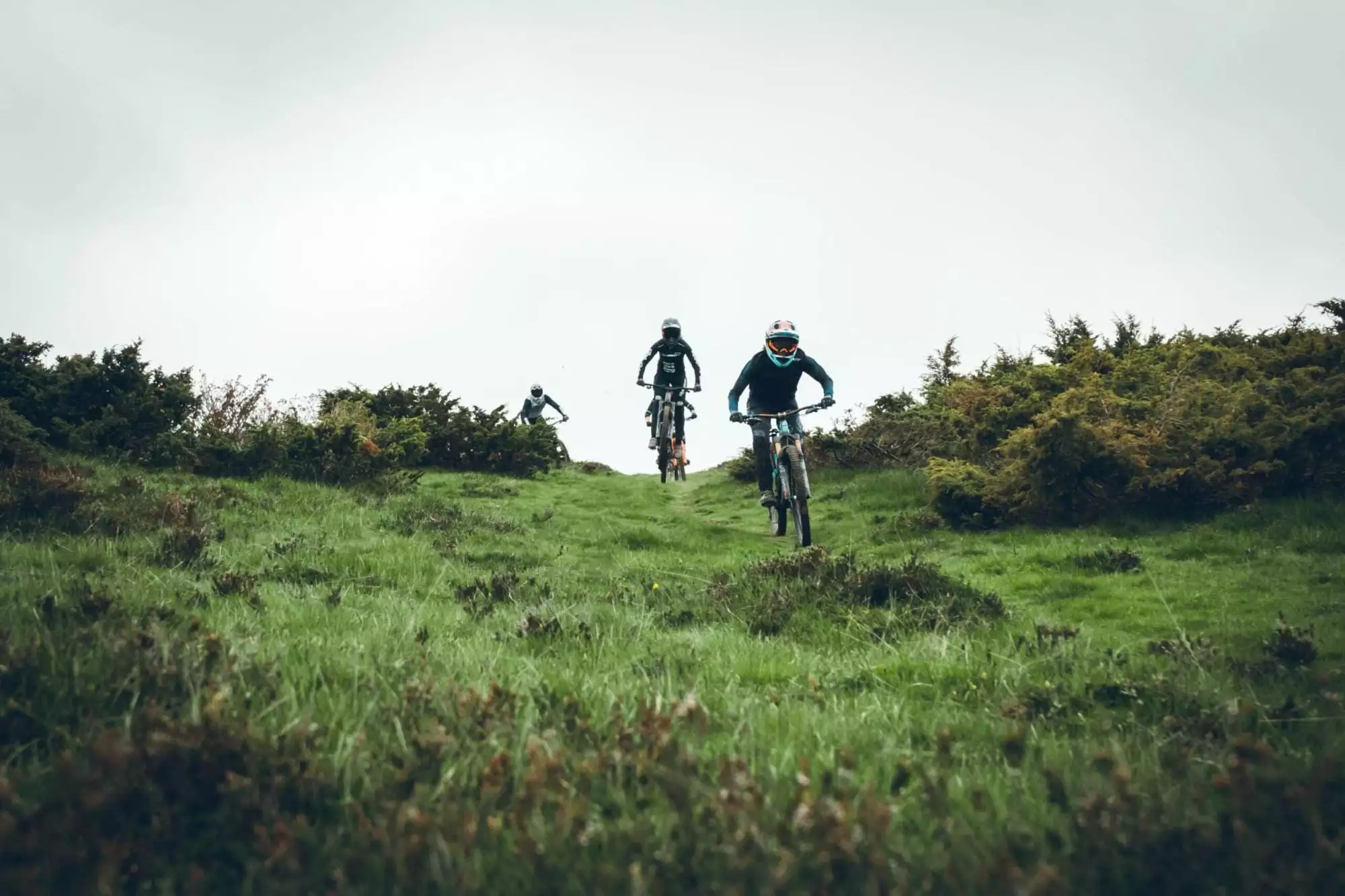 Session VTT Enduro à Loudenvielle Skyvall avec un moniteur