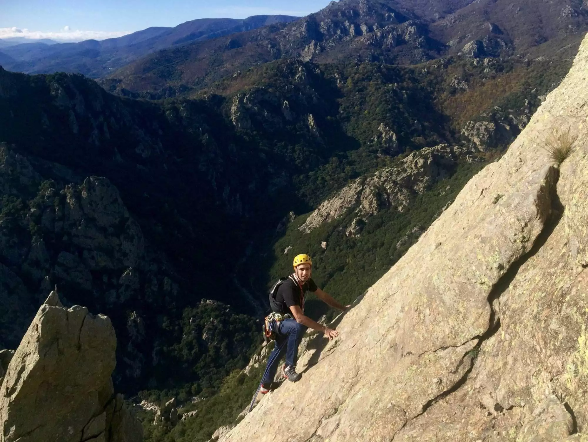Stage escalade Caroux, initiation Trad & Terrain d'Aventure, 3 jours