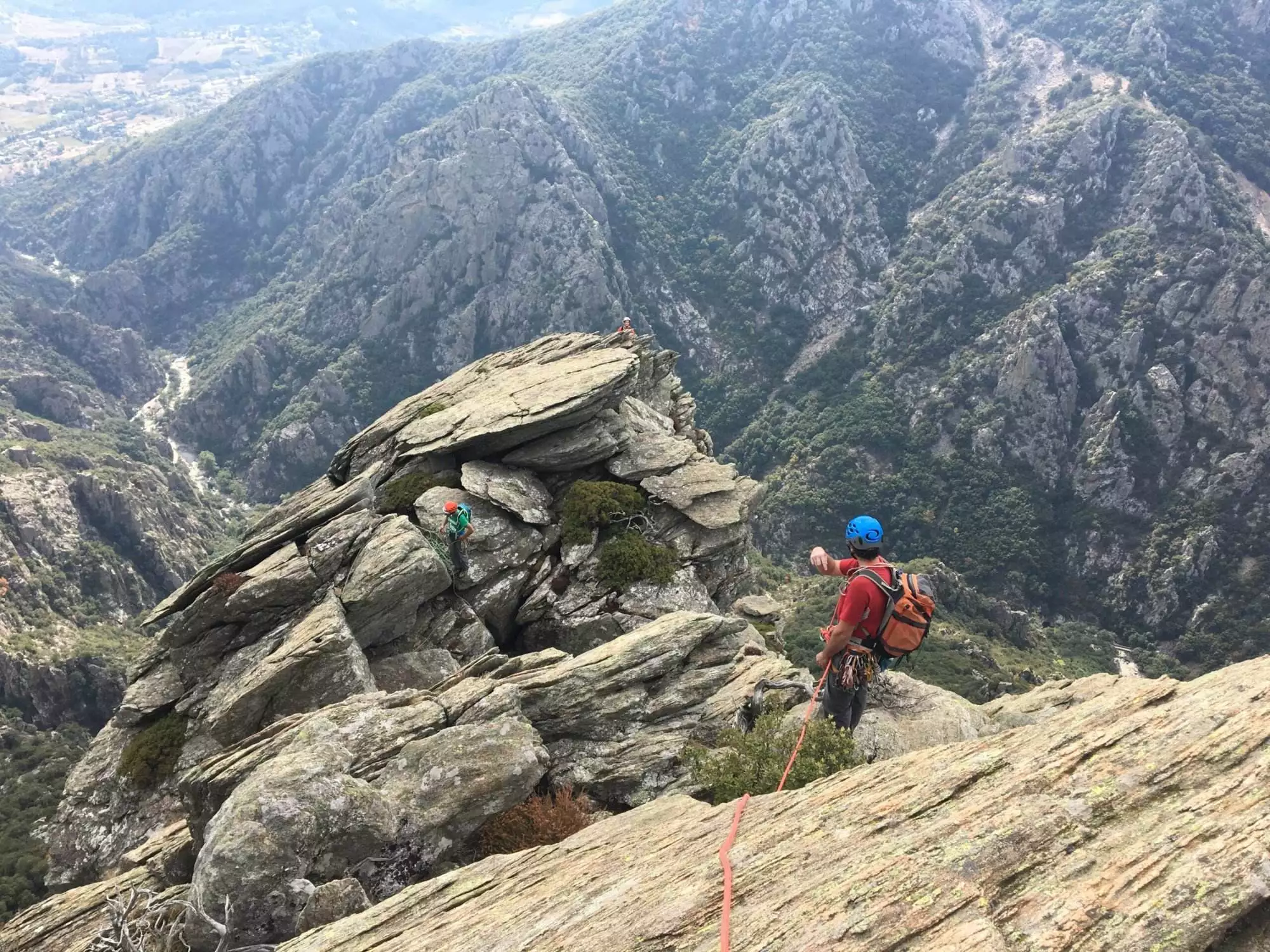 Stage escalade Caroux, initiation Trad & Terrain d'Aventure, 3 jours