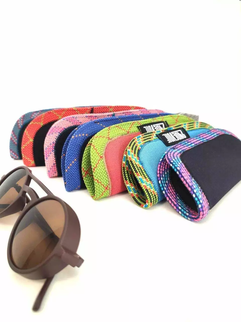etui à lunette en corde et néoprene