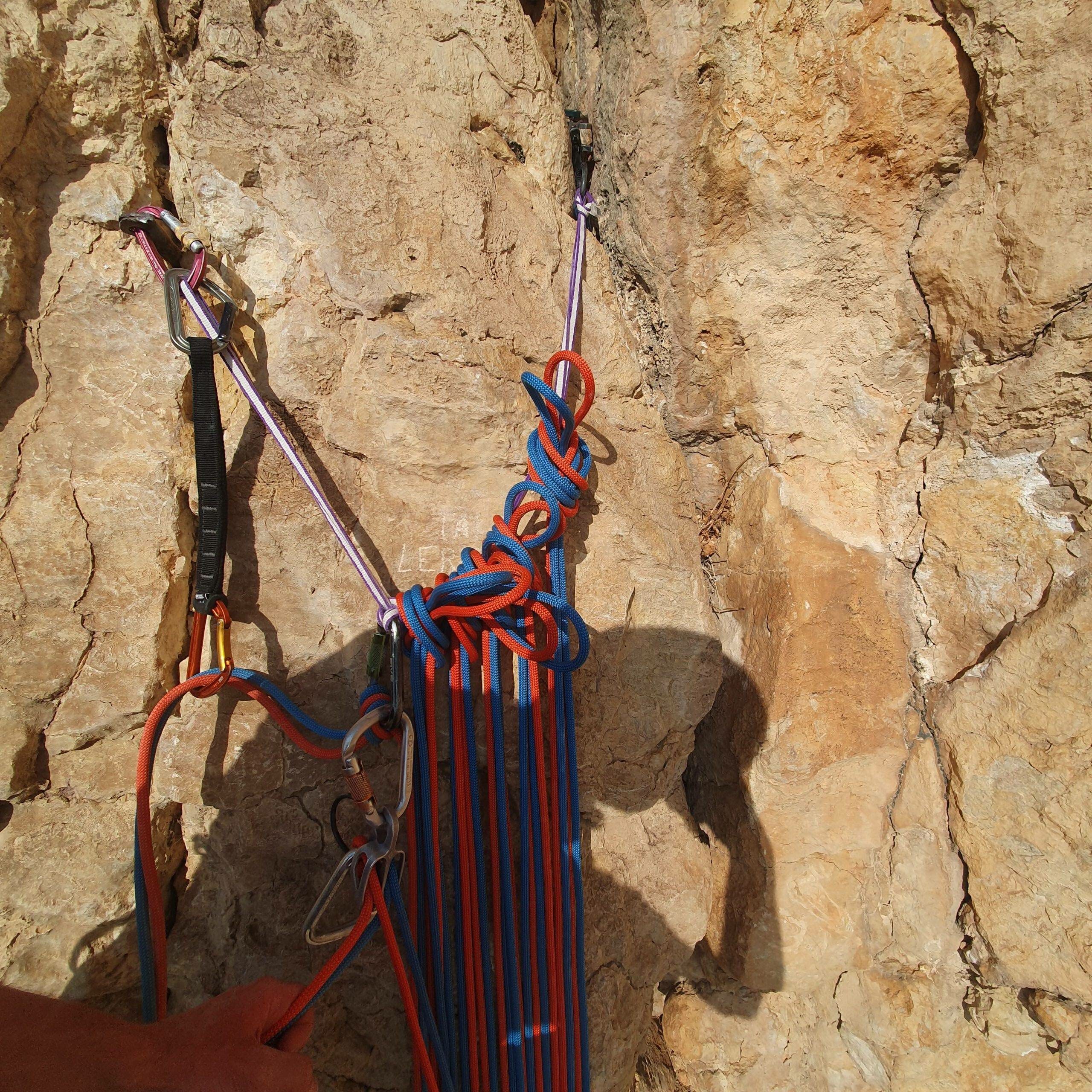 Un relais du Dièdre gris à Mont-Reboin